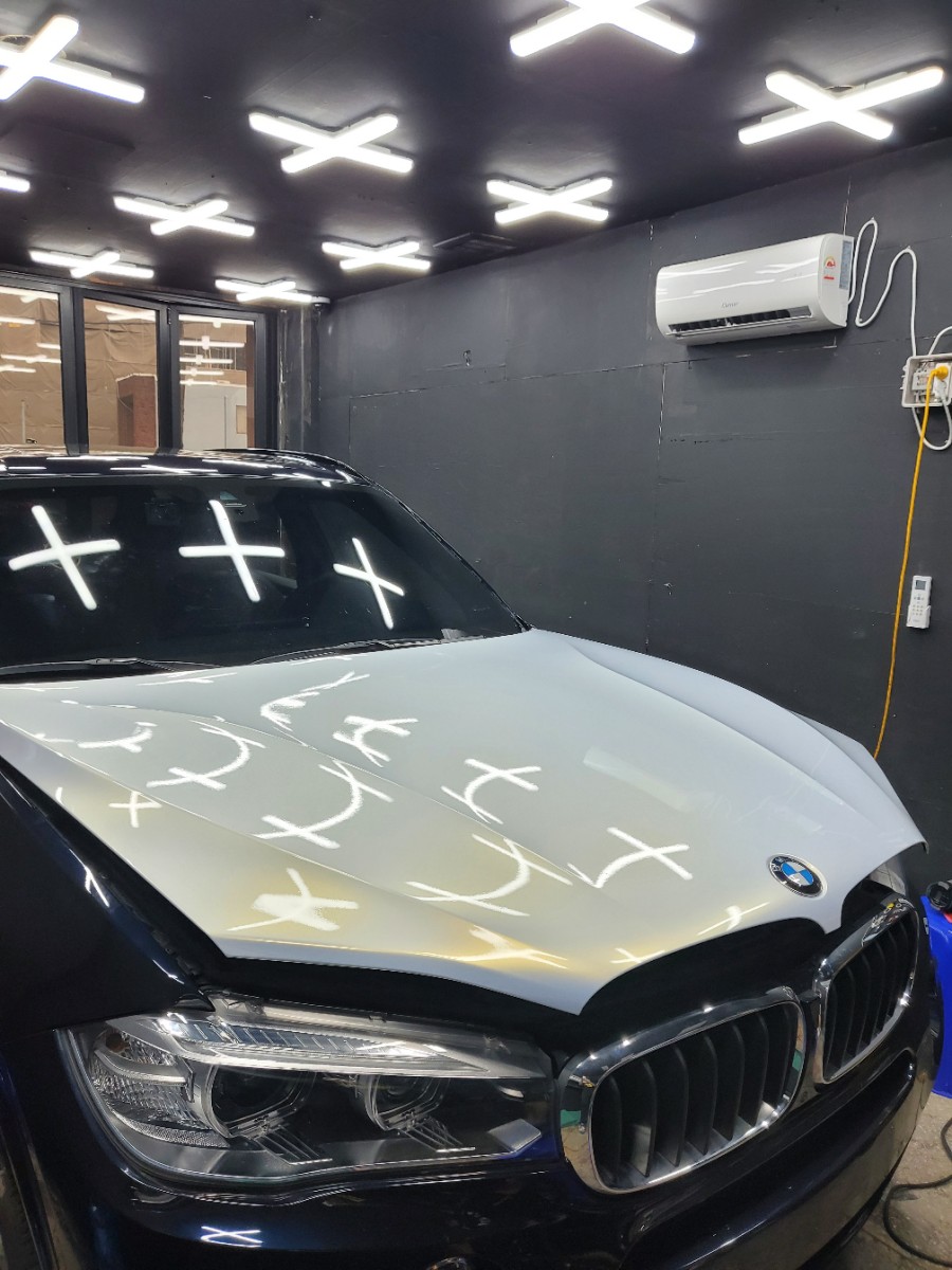 광주 서구 / 랩핑 / 메타랩 유광 화이트 골드 펄 / BMW / X5