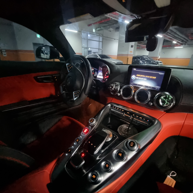 인천 연수구 / 엠비언트 / AMG GT
