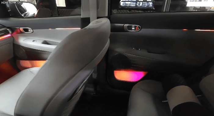 Honeycam2022-06-0815-08-59_152109.gif