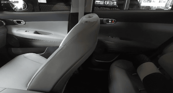 Honeycam2022-06-0815-09-35_152110.gif