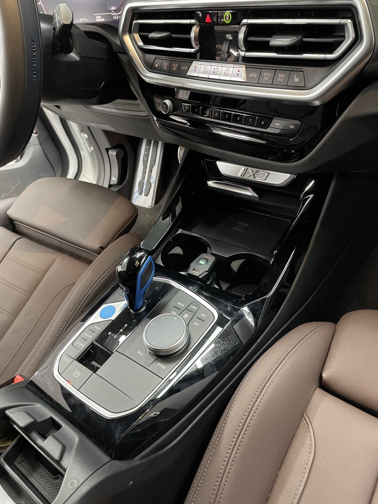 광명 양달로 / 랩핑 / BMW / X3