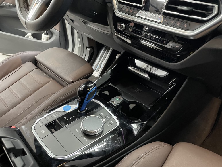 광명 양달로 / 랩핑 / BMW / X3