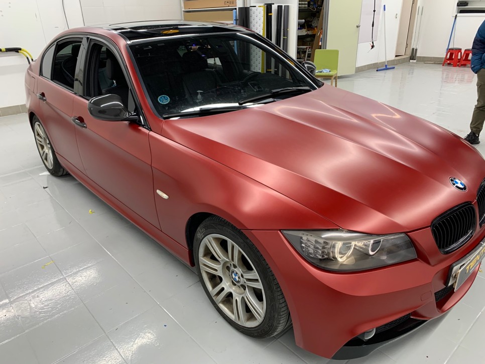 화성 향남읍 / 사틴 뱀파이어레드 전체랩핑(3M) / BMW / 3시리즈