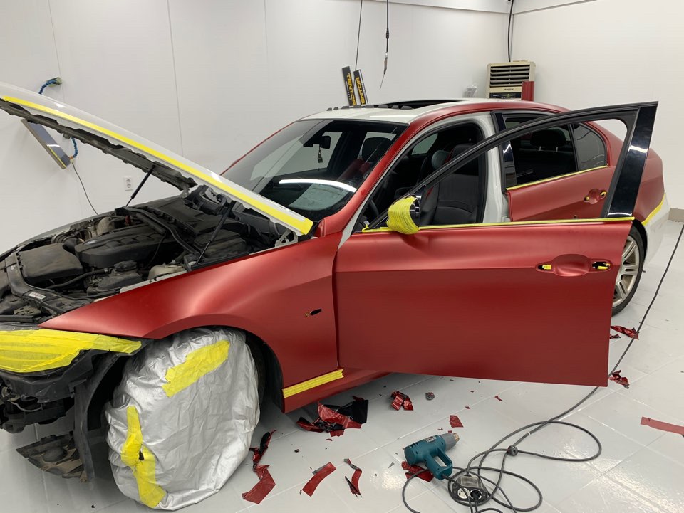화성 향남읍 / 사틴 뱀파이어레드 전체랩핑(3M) / BMW / 3시리즈