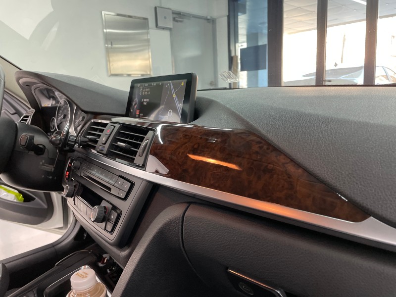 화성 향남읍 / 실내랩핑 / BMW / 3시리즈