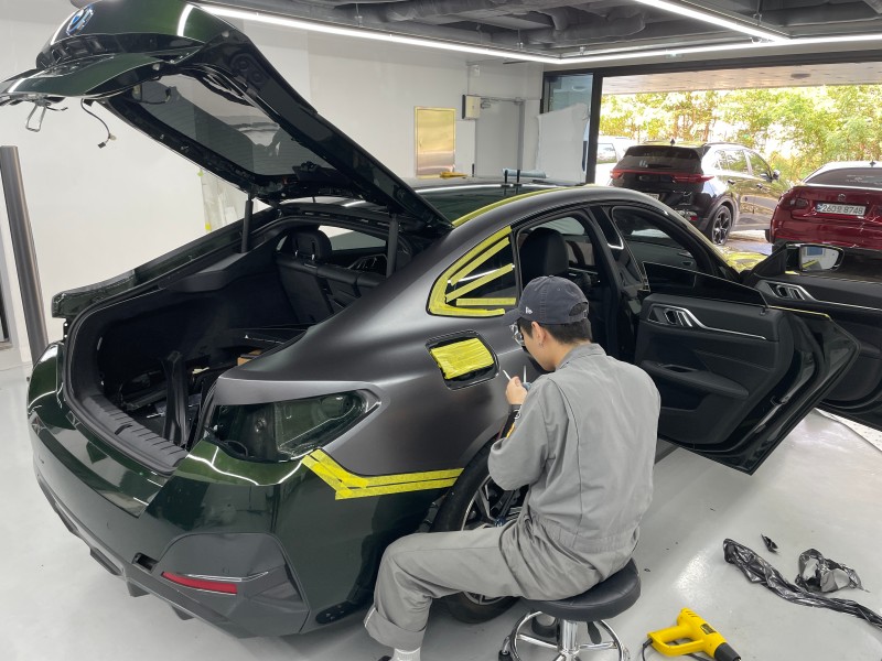 화성 향남읍 / 랩핑 / BMW / i4