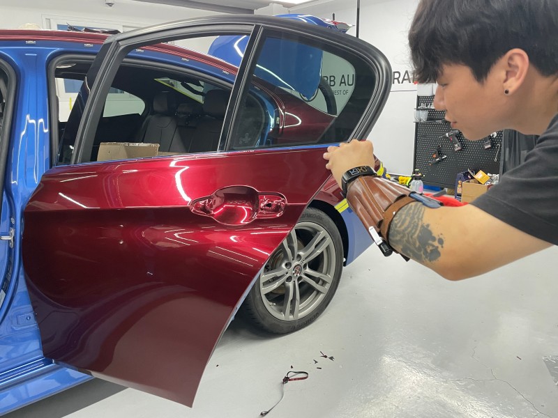 화성 향남읍 / 메탈레드 고광택 리쿼드 전체랩핑(AX) / BMW / 3시리즈