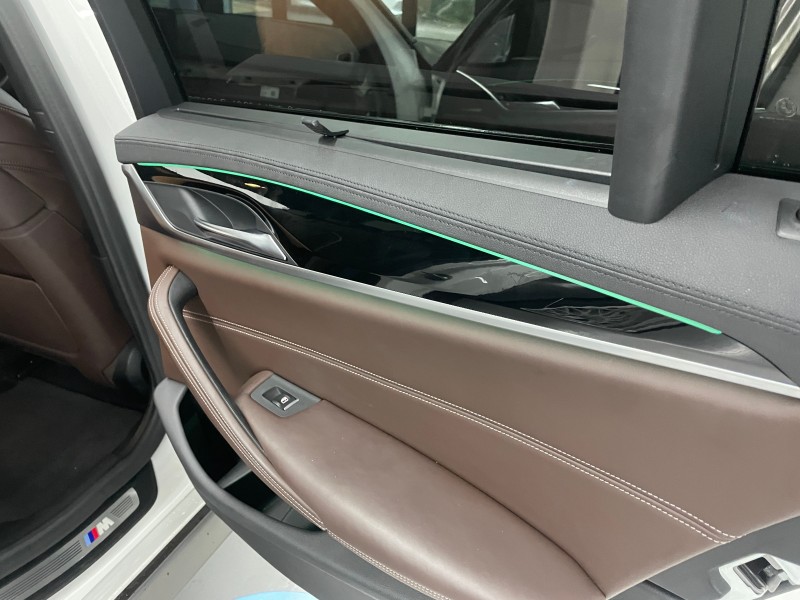 화성 향남읍 / 무광카본 실내랩핑 / BMW / 5시리즈
