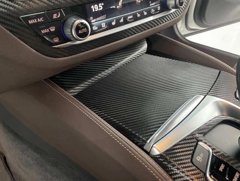 화성 향남읍 / 무광카본 실내랩핑 / BMW / 5시리즈