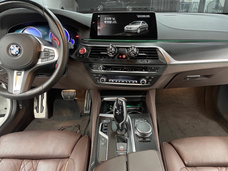 화성 향남읍 / 무광카본 실내랩핑 / BMW / 5시리즈