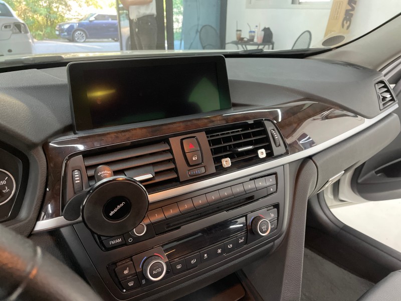 화성 향남읍 / 무광카본 실내랩핑 / BMW / 3시리즈