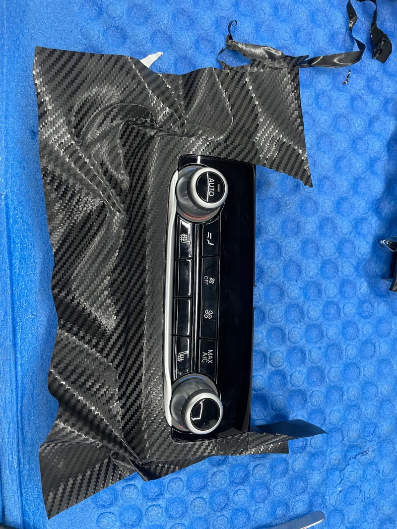화성 향남읍 / 무광카본 실내랩핑 / BMW / 5시리즈