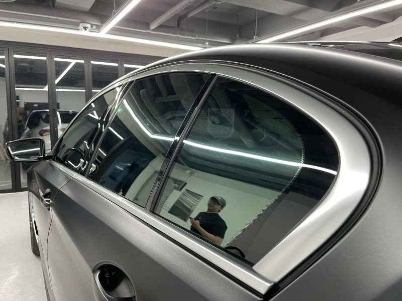 화성 향남읍 / 사틴블랙(에이버리) 전체랩핑 / BMW / 5시리즈