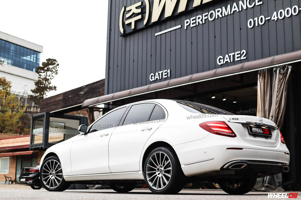 용인 기흥구 / 788amg 19인치 건메탈 휠튜닝 / 벤츠 / E-클래스