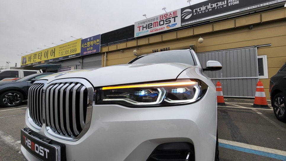 서울 강서구 / 썬팅 / BMW / X7 / X7 (G07)