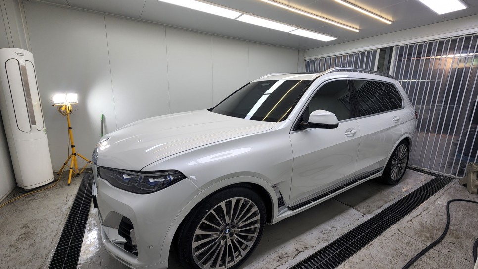 서울 강서구 / 썬팅 / BMW / X7 / X7 (G07)
