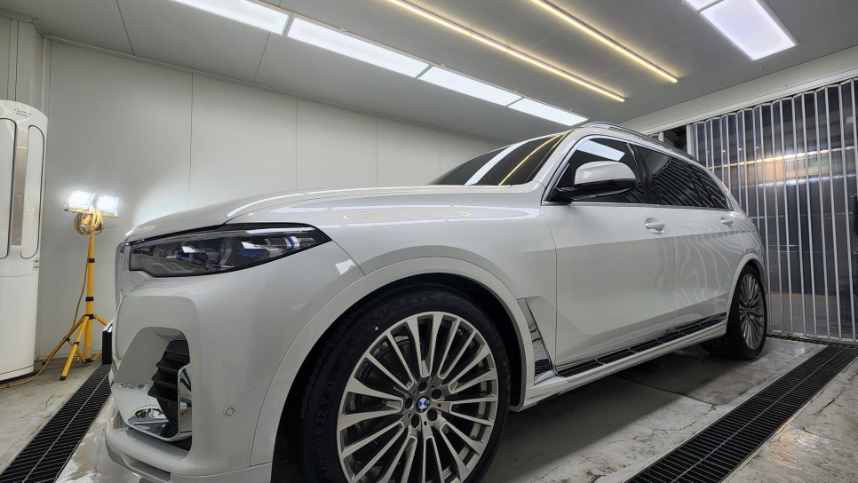 서울 강서구 / 썬팅 / BMW / X7 / X7 (G07)
