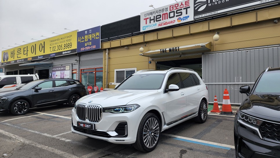 서울 강서구 / 썬팅 / BMW / X7 / X7 (G07)