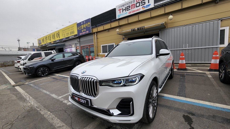 서울 강서구 / 썬팅 / BMW / X7 / X7 (G07)
