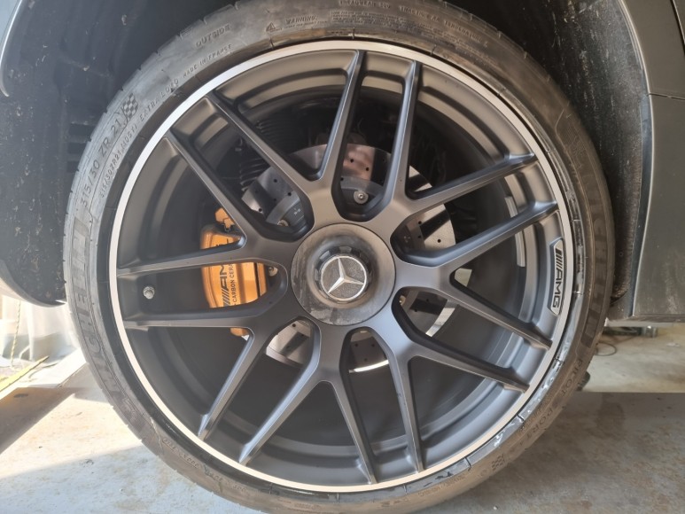 수원 권선구 / 휠복원/도색 / 벤츠 / AMG GT
