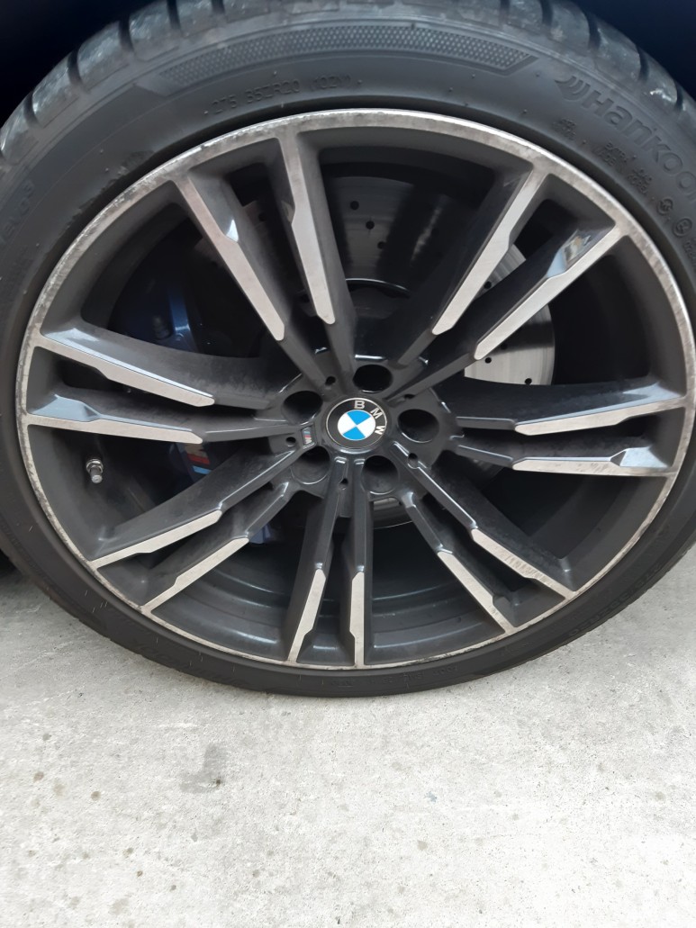 수원 권선구 / 휠복원/도색 / BMW / M5