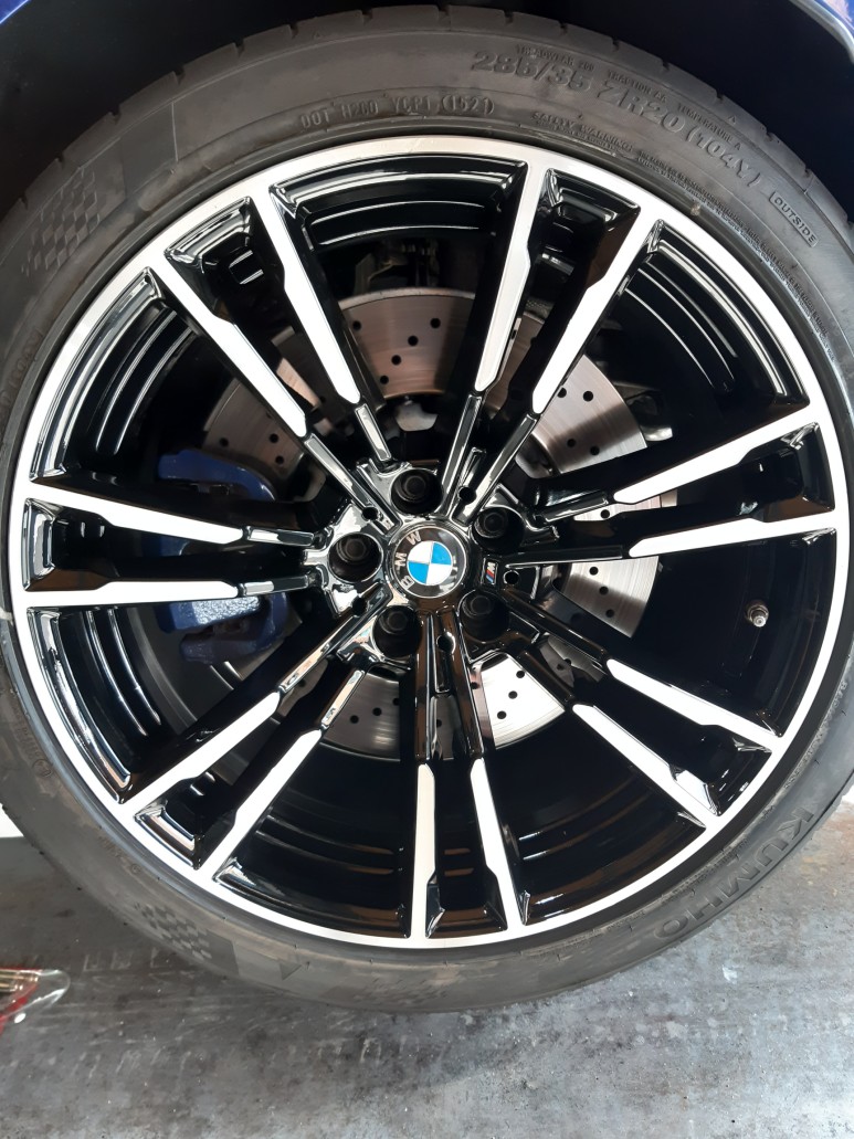 수원 권선구 / 휠복원/도색 / BMW / M5