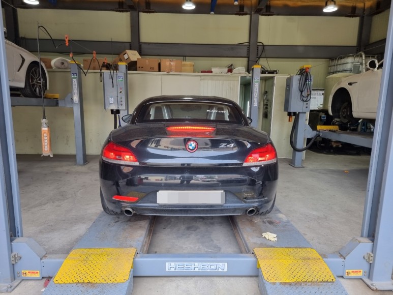 수원 권선구 / 휠복원/도색 / BMW / Z 모델 / Z4