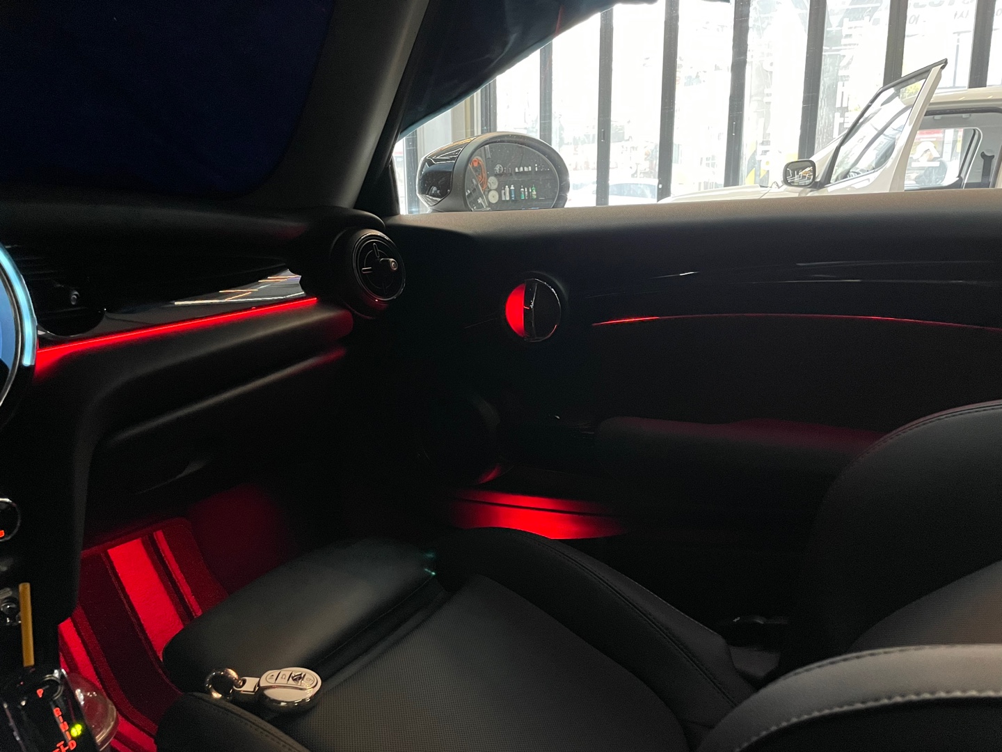 KakaoTalk_20230412_191243386_08_094031.jpg