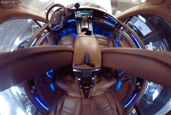 Honeycam2023-04-2616-21-54_162427.gif