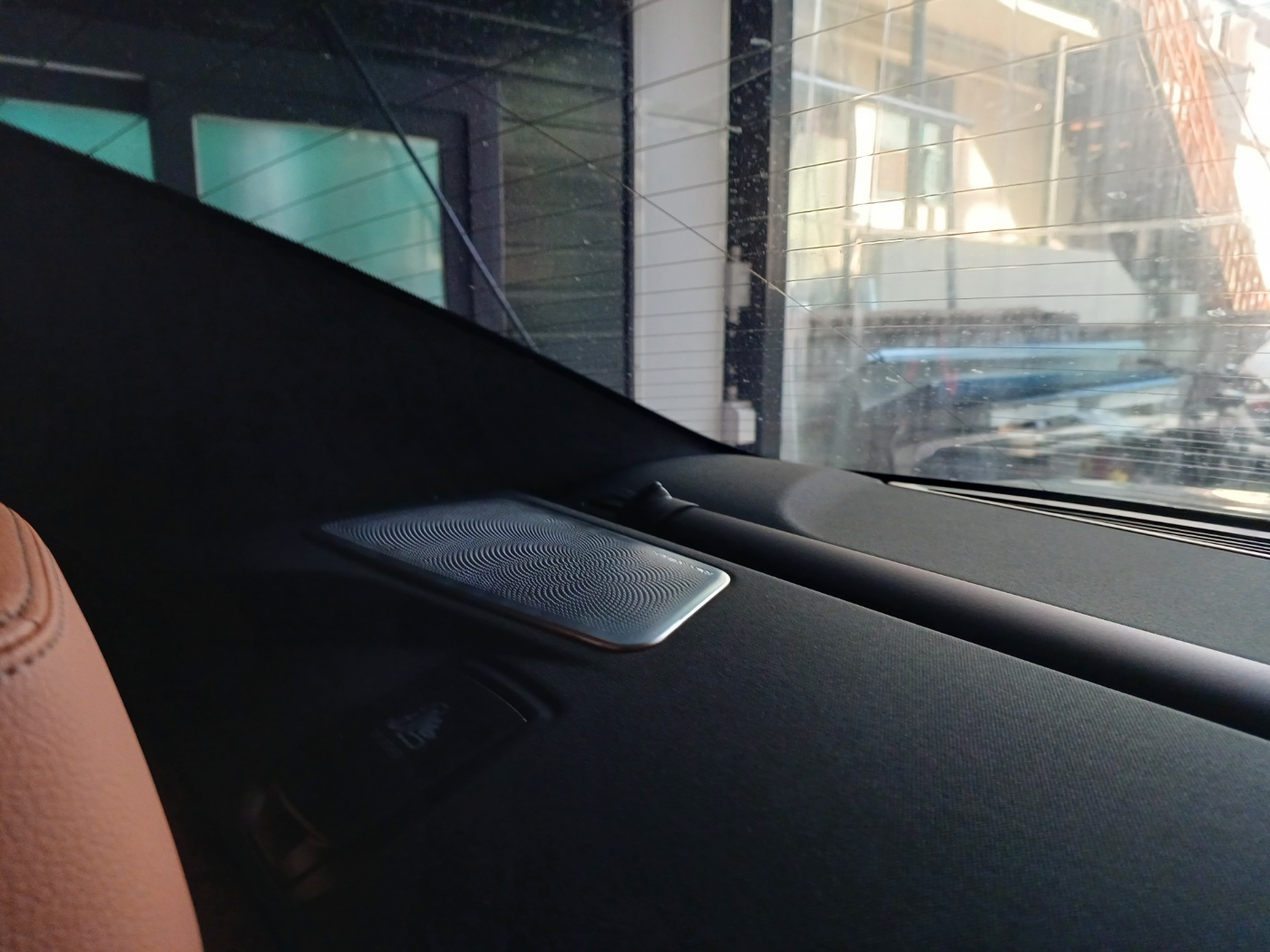 인천 부평구 / 순정옵션(레트로핏) / 바워스 앤 월킨스 11종 풀패키지 / BMW / 5시리즈 / 5시리즈 (G30)