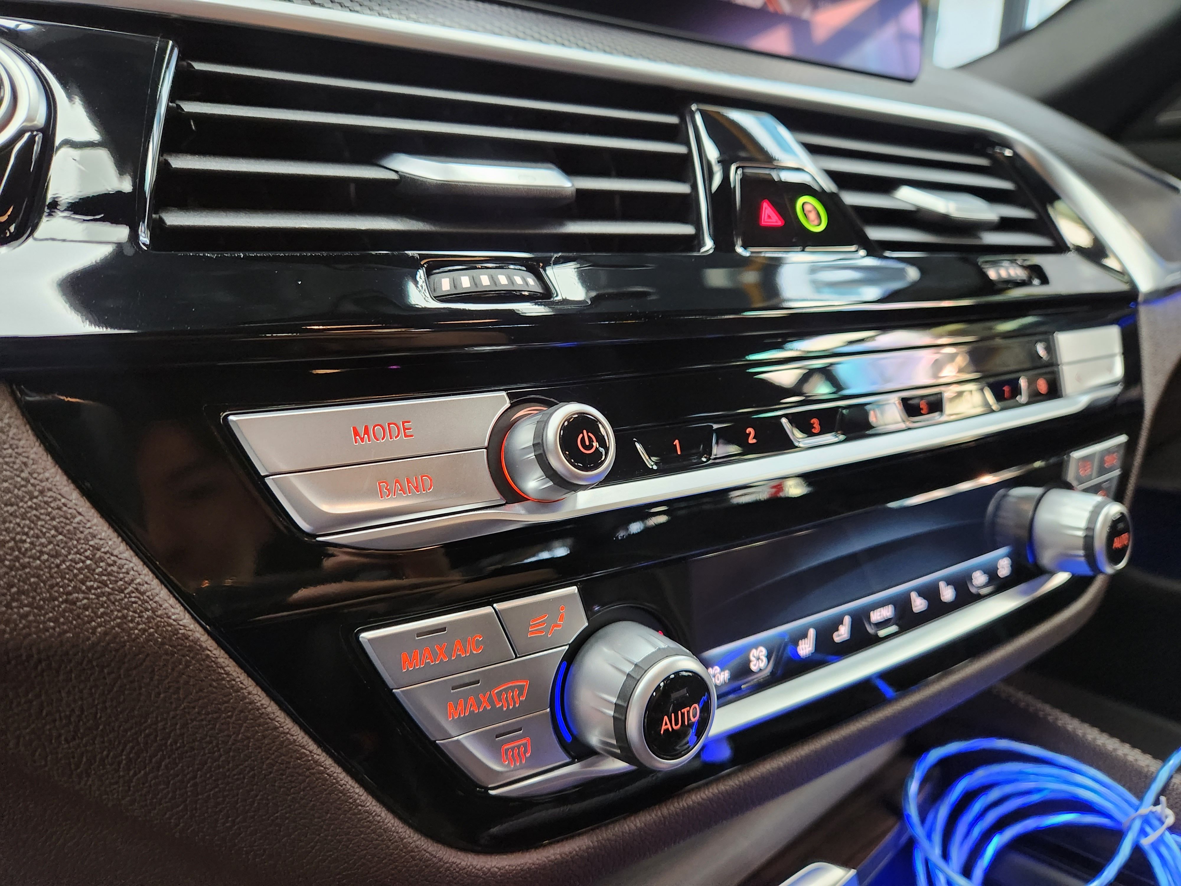 인천 부평구 / PPF / 실내 ppf 풀패키지, 우드삭제 카본렙핑, 크리스탈 기어봉 3종세트 / BMW / 5시리즈 / 5시리즈 (G30)