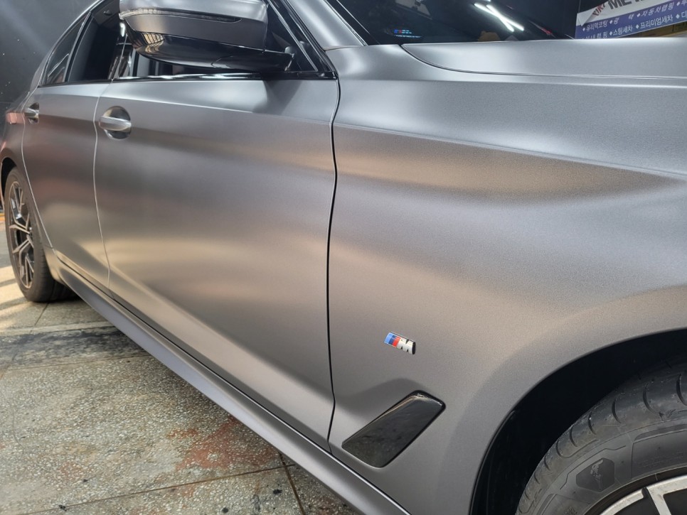 광주 서구 / 사틴다크그레이 전체랩핑 / BMW / 5시리즈  530i (G30)
