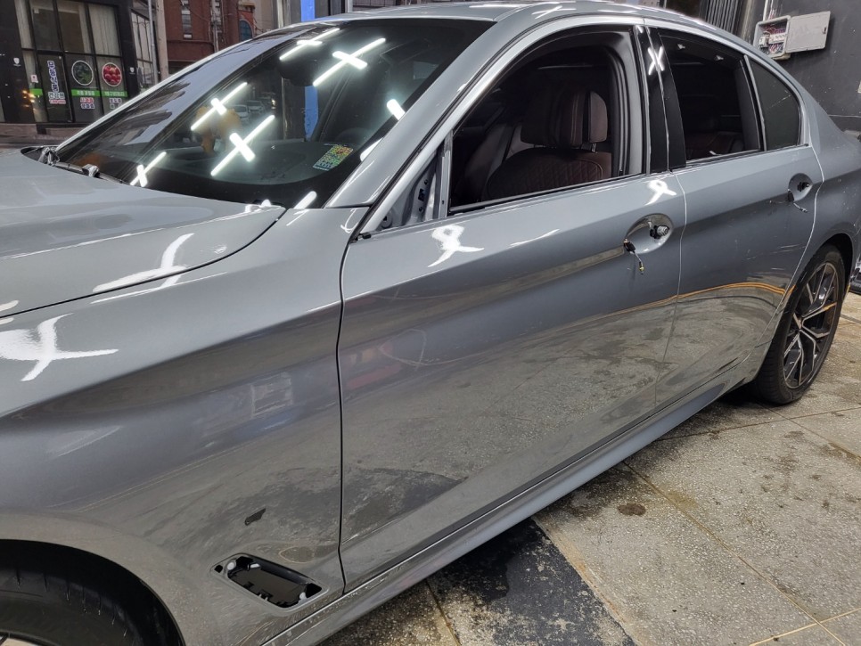 광주 서구 / 사틴다크그레이 전체랩핑 / BMW / 5시리즈  530i (G30)
