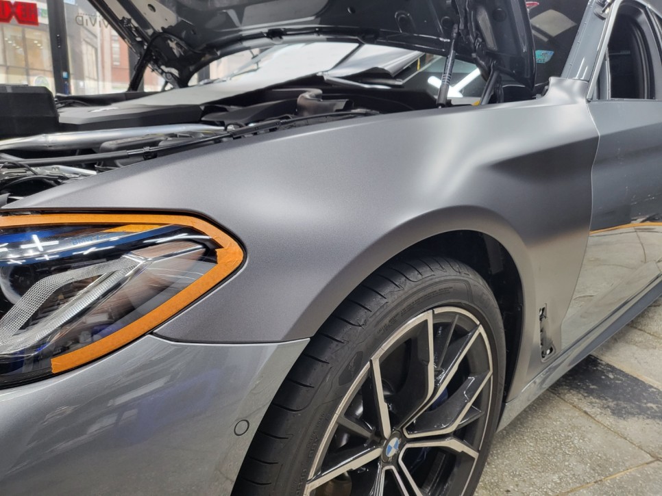 광주 서구 / 사틴다크그레이 전체랩핑 / BMW / 5시리즈  530i (G30)