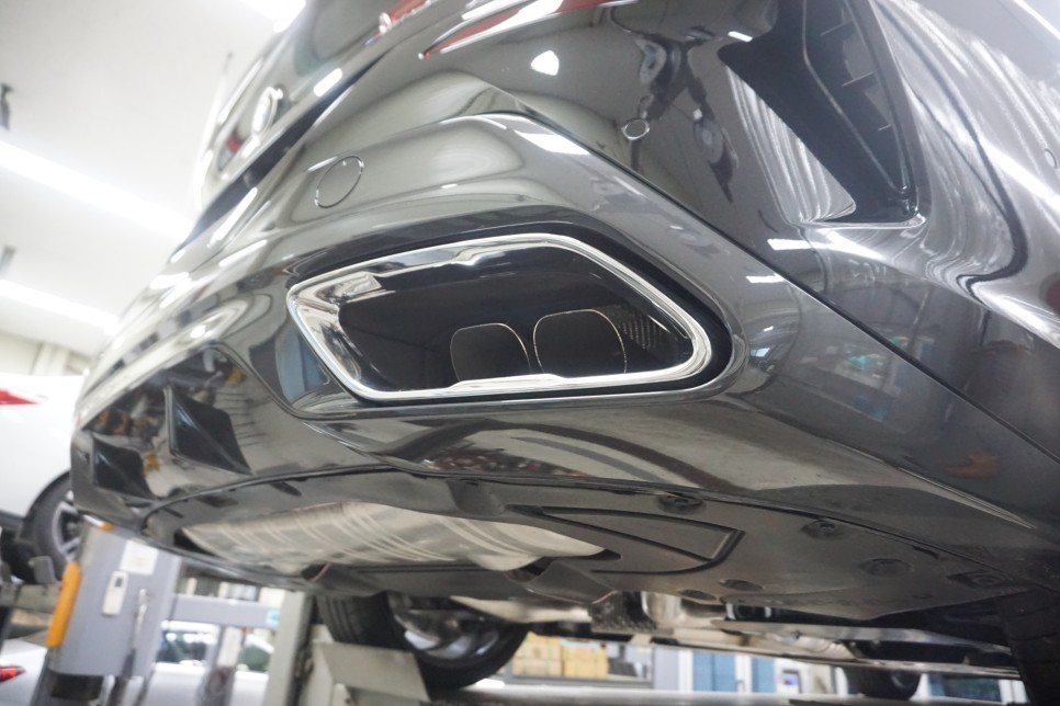 서울 동작구 / 배기(중통,보펜 모듈작업) / BMW / 8시리즈 M850i (G15)