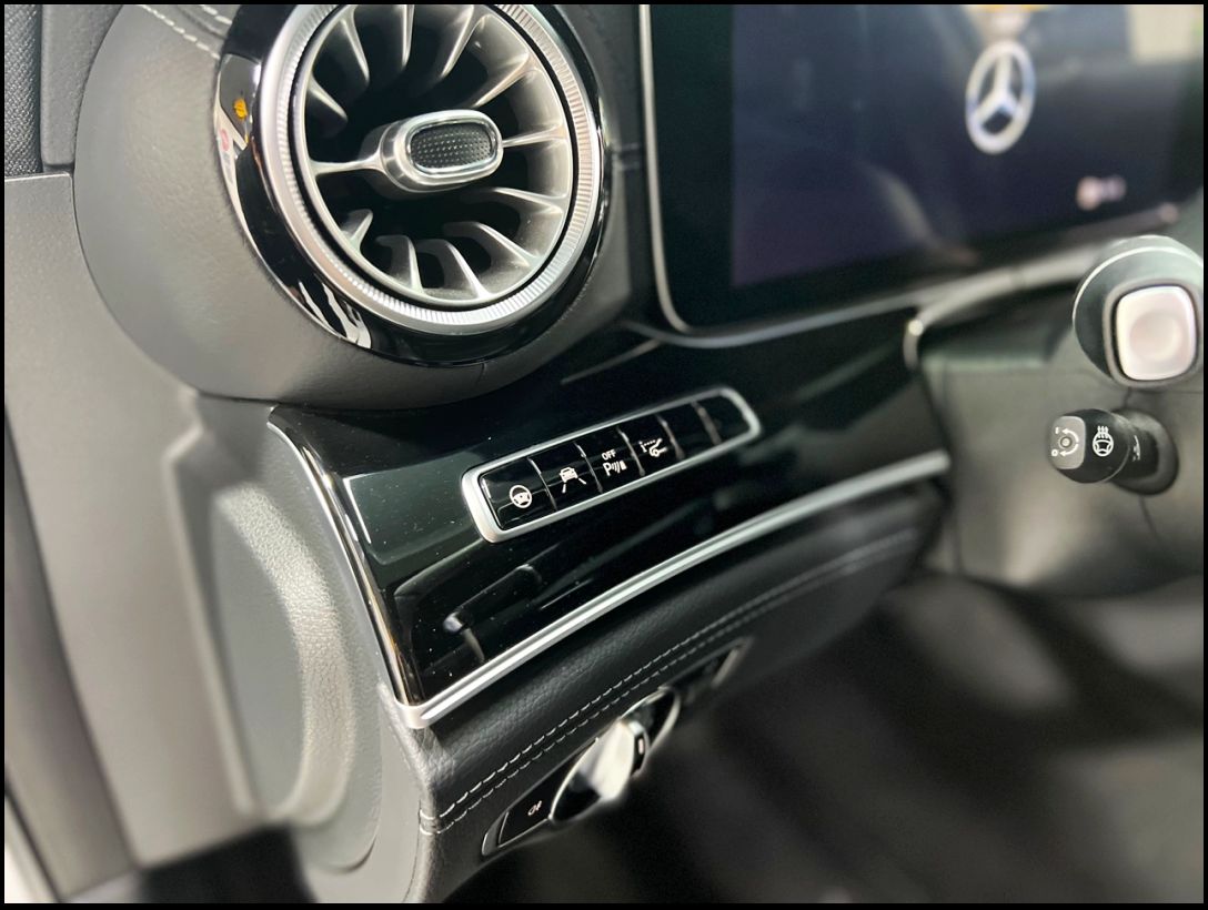 서울 강서구 / 랩핑 / 실내 랩핑 / 벤츠 / AMG GT