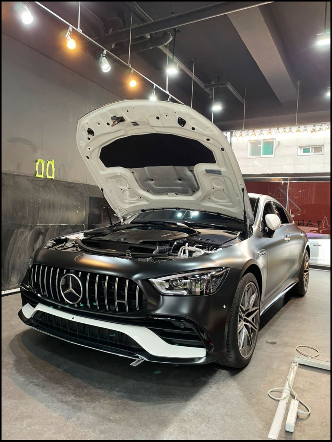 인천시 서구 / 전체랩핑 / 사틴블랙 컬러 / 벤츠 / AMG GT 43 4도