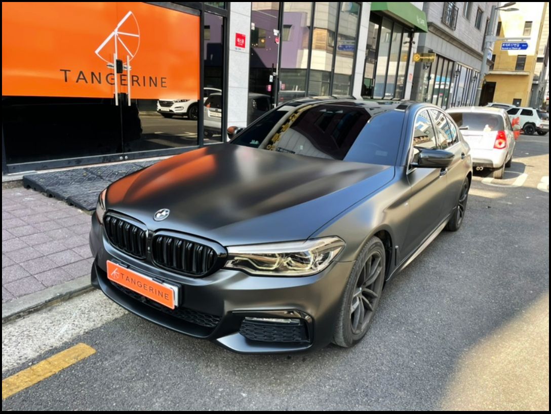 인천시 서구 / 전체랩핑 / 에이버리 사틴 블랙 컬러 / 라이트 스모그 ppf / BMW / 5시리즈 (G30) / 530d