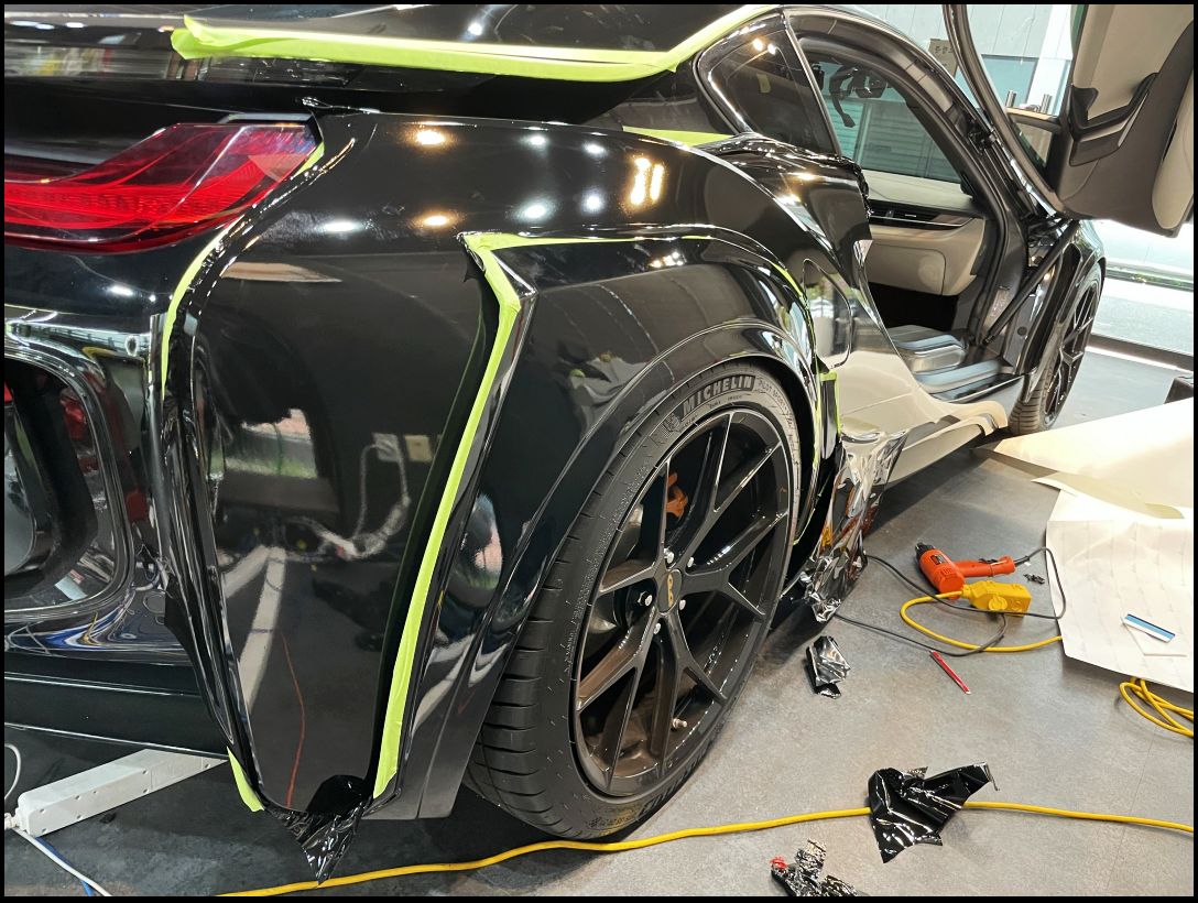 인천시 서구 / 전체랩핑 / 랩핑제거 / 에이버리 유광블랙 컬러 / BMW / i8