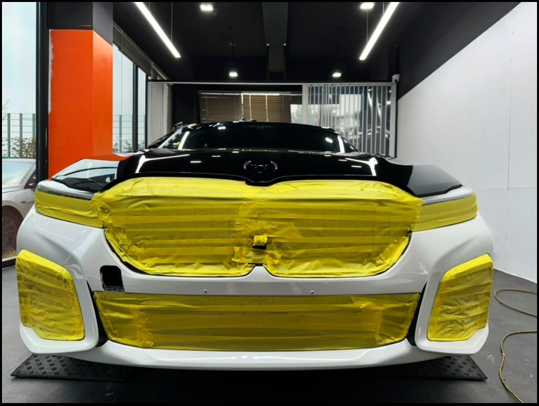 인천시 서구 / 전체랩핑 / 고광택필름 / 비닐프로그 페인트블랙 / BMW / 7시리즈 / 730Ld