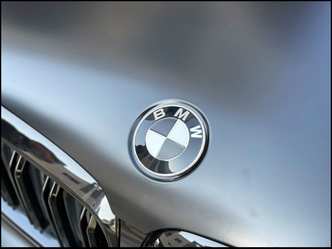 인천시 서구 / 전체랩핑 / 에이버리 사틴 블랙 컬러 / 라이트 스모그 ppf / BMW / 5시리즈 (G30) / 530d