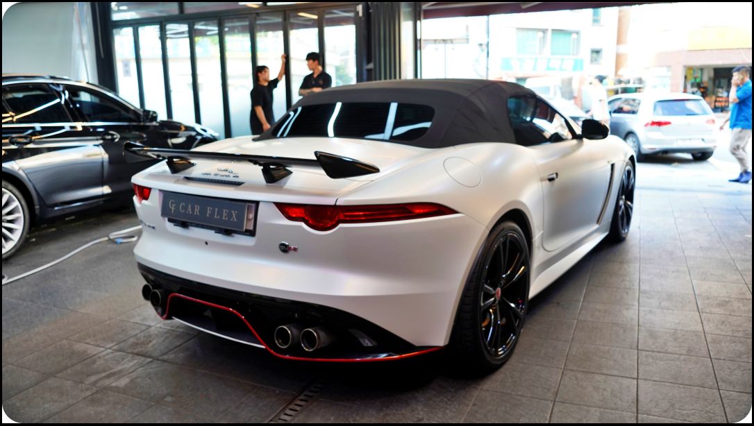 서울 강서구 / 전체랩핑 / 사틴펄화이트 컬러 / 재규어 / F-TYPE