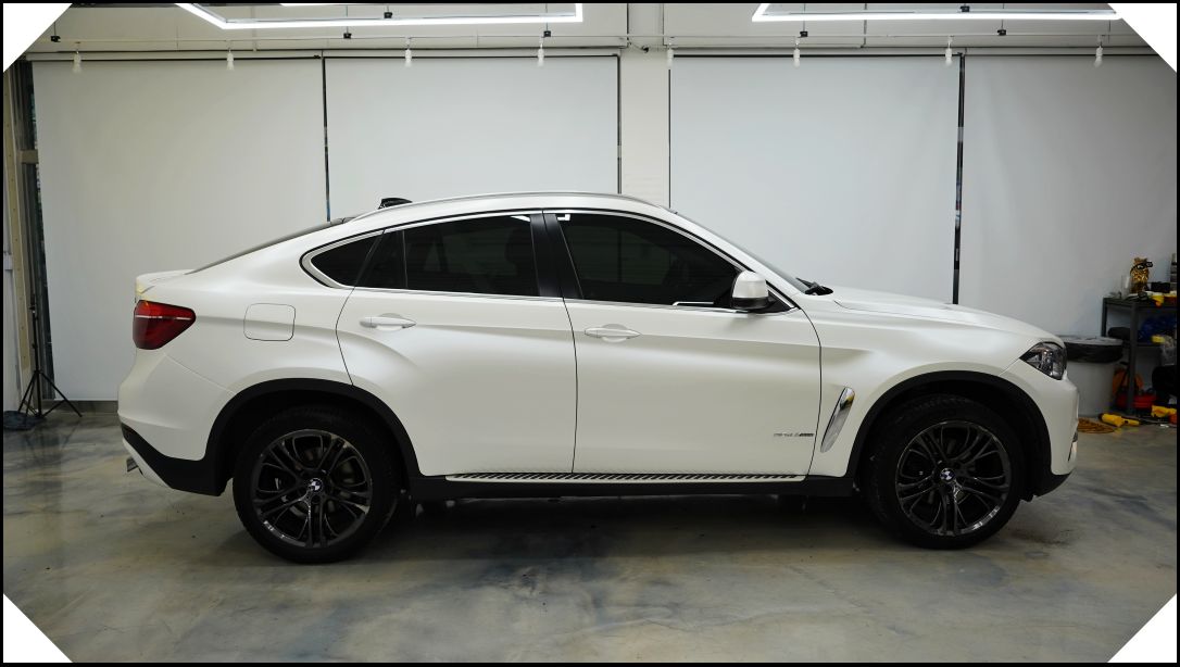 서울 강서구 / 전체랩핑 / 사틴펄화이트 컬러 / BMW / X6