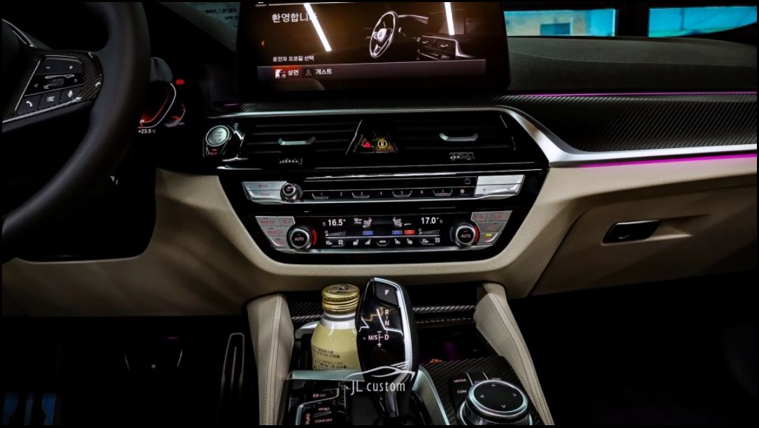 하남 초이로 / 통풍/열선시트 / BMW / 5시리즈 / 520i