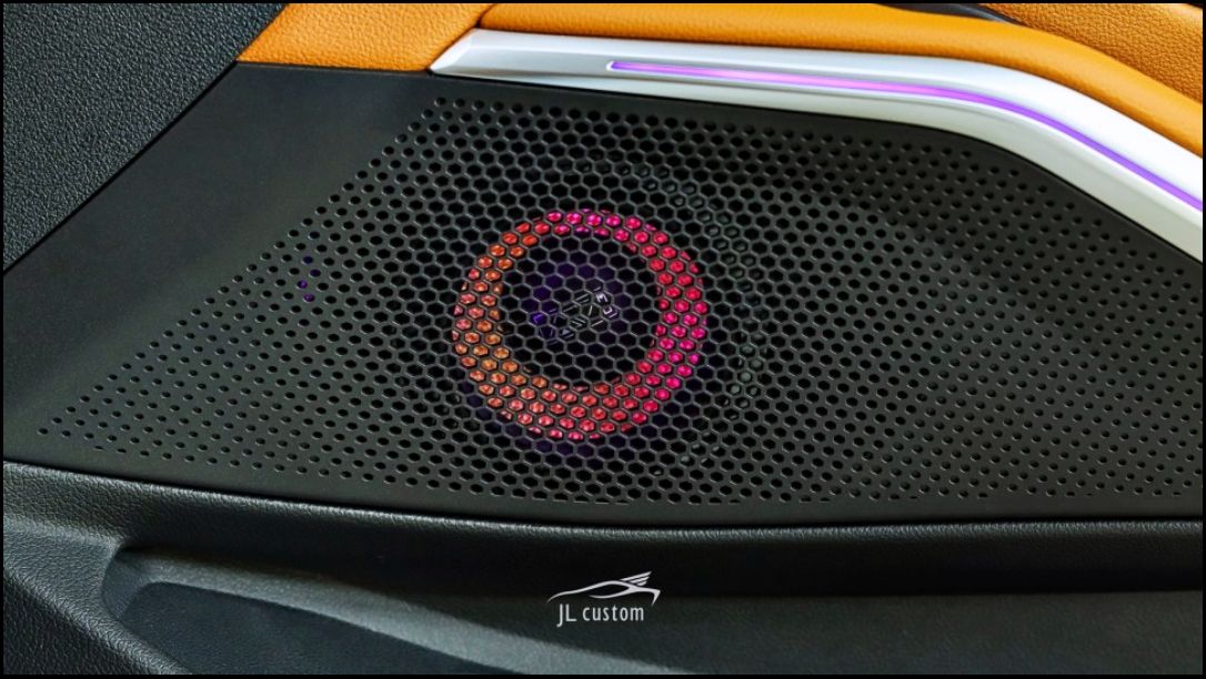 하남 초이로 / 카오디오 / 회오리 풀 커버 오디오 / BMW / 3시리즈