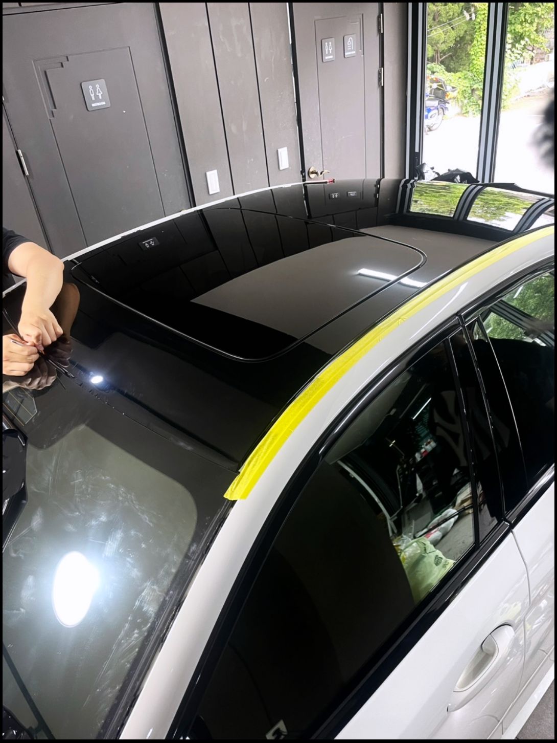 성남 판교 분당구 / 블랙PPF루프스킨, 크롬죽이기 랩핑 / BMW / 5시리즈 (G30)