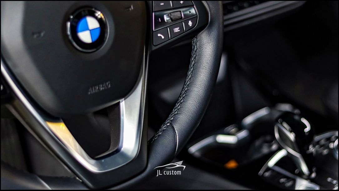 하남 초이로 / 핸들커스텀/염색 / 핸들 열선 / 워크인 스위치 / BMW / 1시리즈