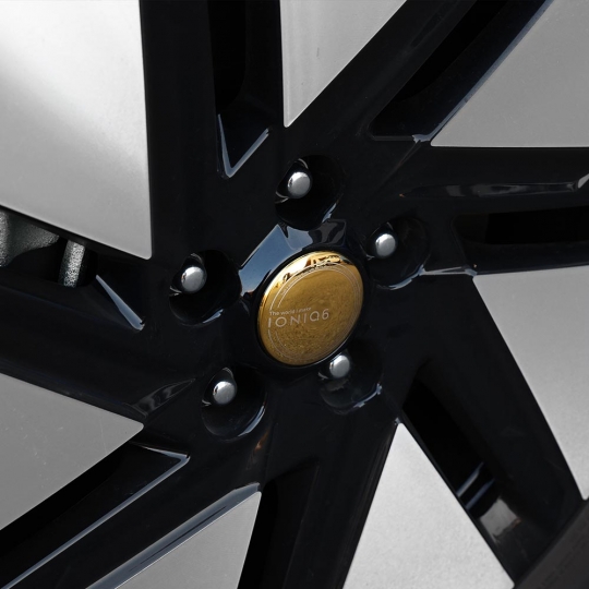 아이오닉6 전용 인테리어 엠블럼 부착형 셀프튜닝 알루미늄 휠캡 휠커버 용품